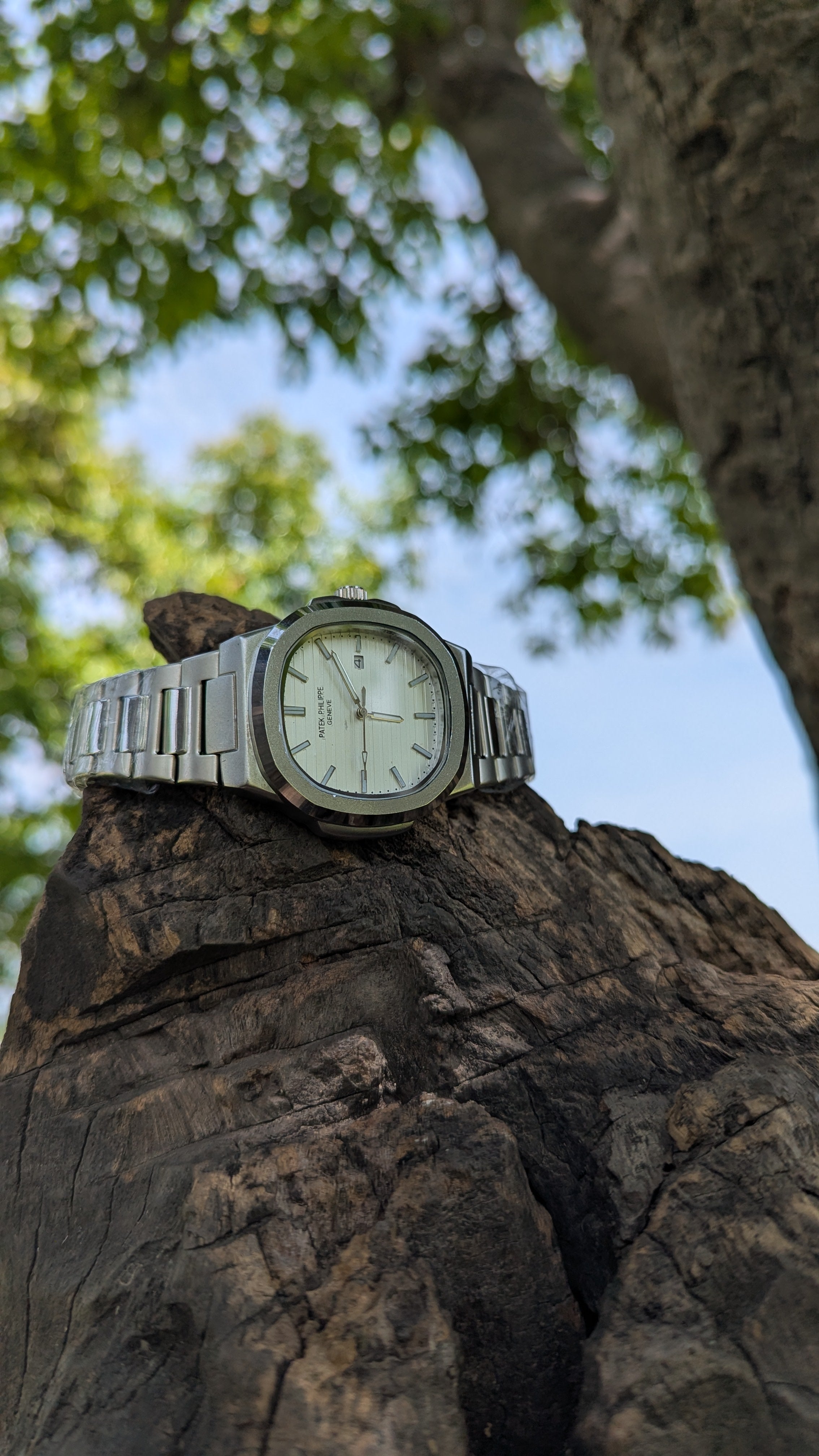 PTK Phillipes - White Dial - date only - Free bracelet - Free delivery